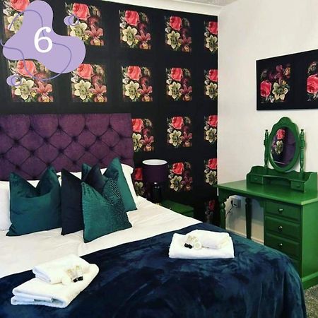 The Mayfair Lodge & Family Suite 하틀풀 객실 사진